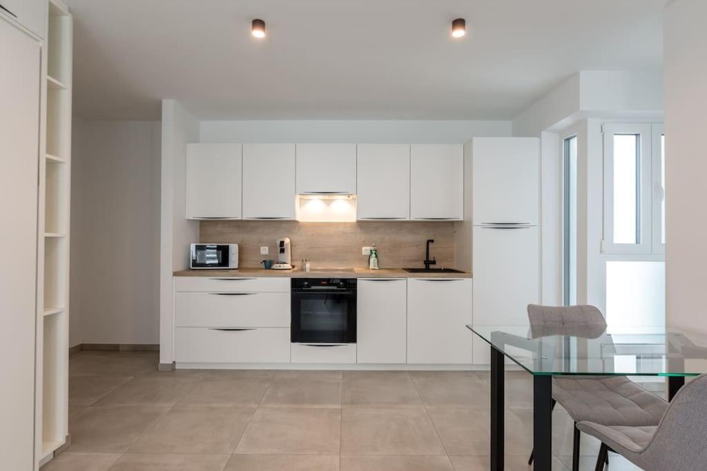 Superbe Appartement Avec Parking Malmedy Eksteriør billede